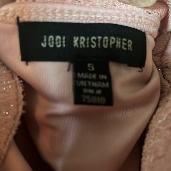 Gorgeous Petal Pink Semi Formal or Formal Dress - Picture 5 of 5